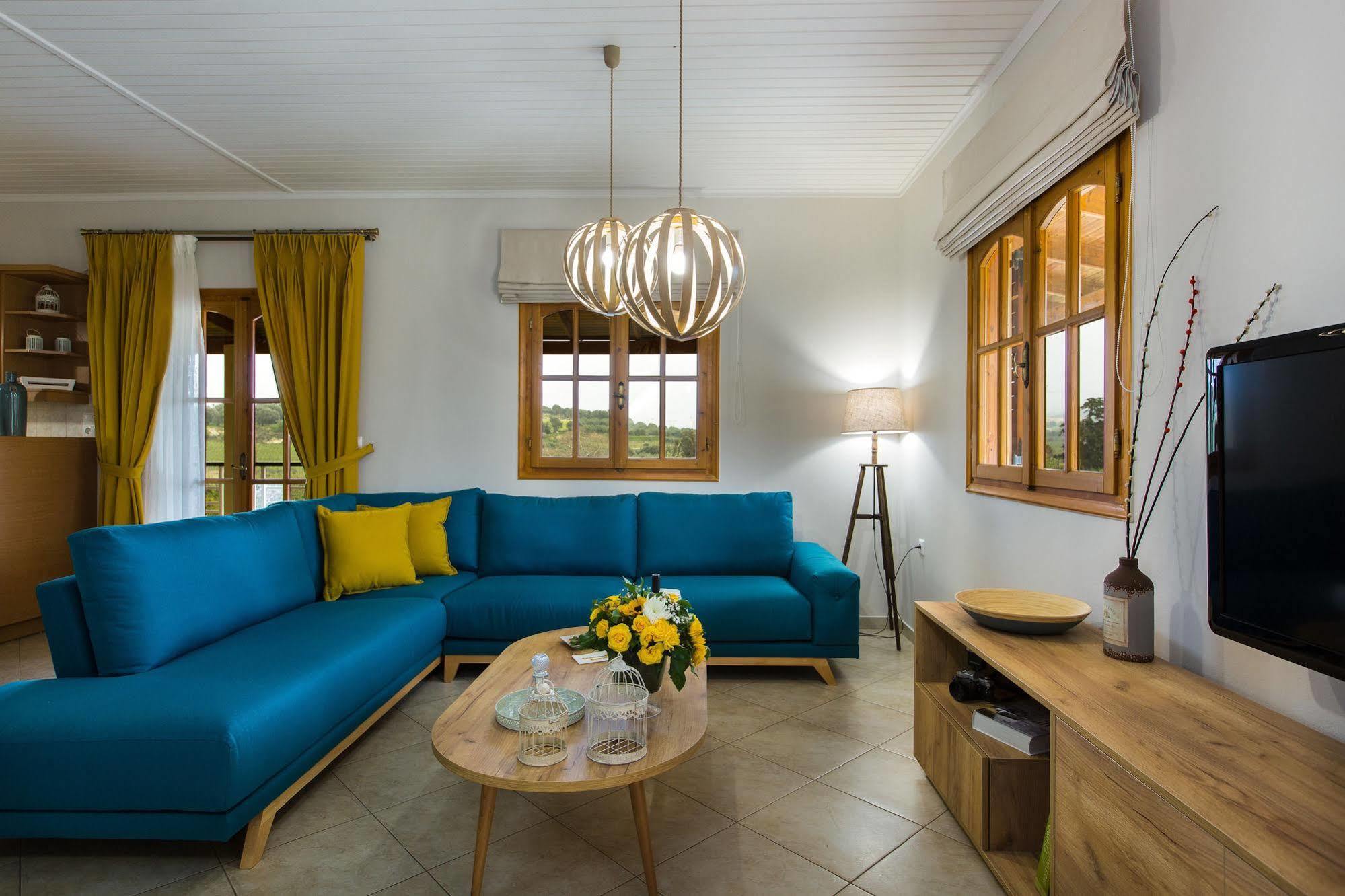 Lefkothea Villas With Large Pool, Bbq & Playground Adelianos Kampos Exterior photo